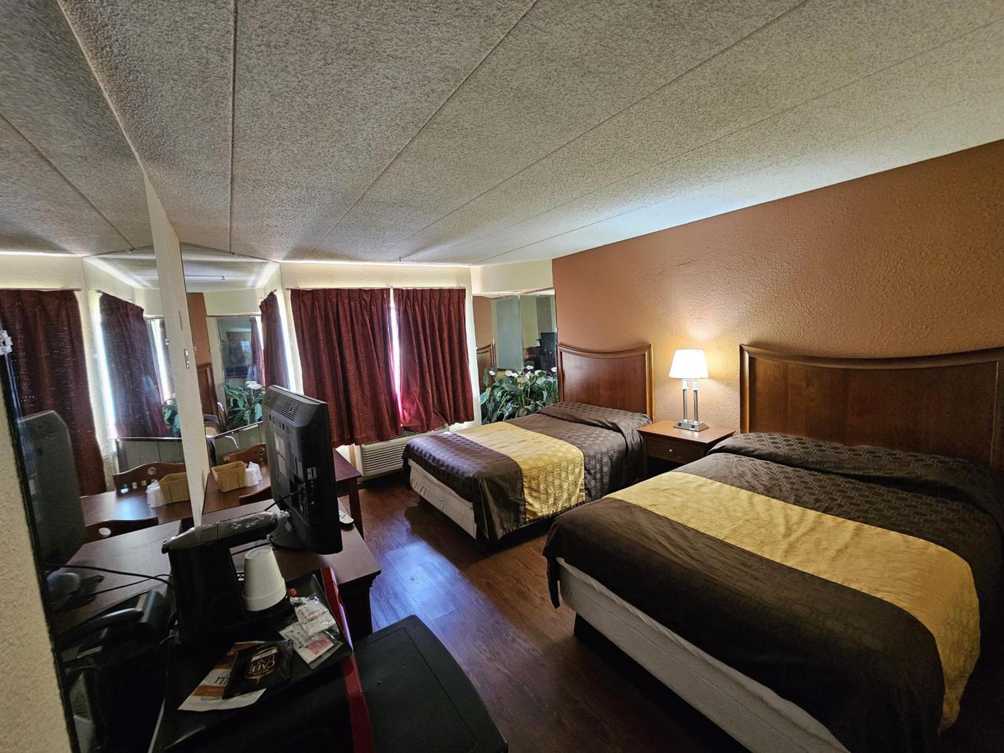 La Mirage Motel Monmouth Junction Eksteriør billede